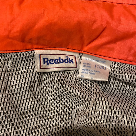 Vtg Reebok pullover - Picture 3 of 5